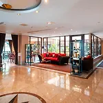فندق Atrium تيهاني