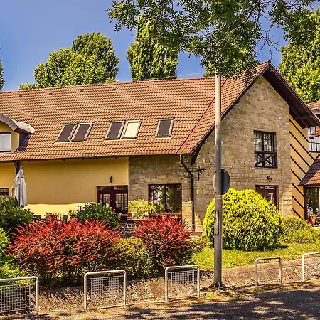 Atrium Ξενοδοχείο Tihany