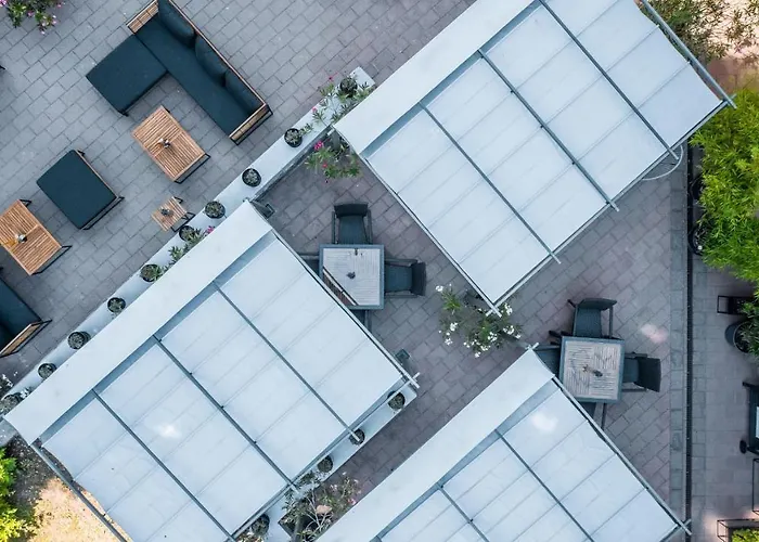 Ξενοδοχείο Atrium 2*