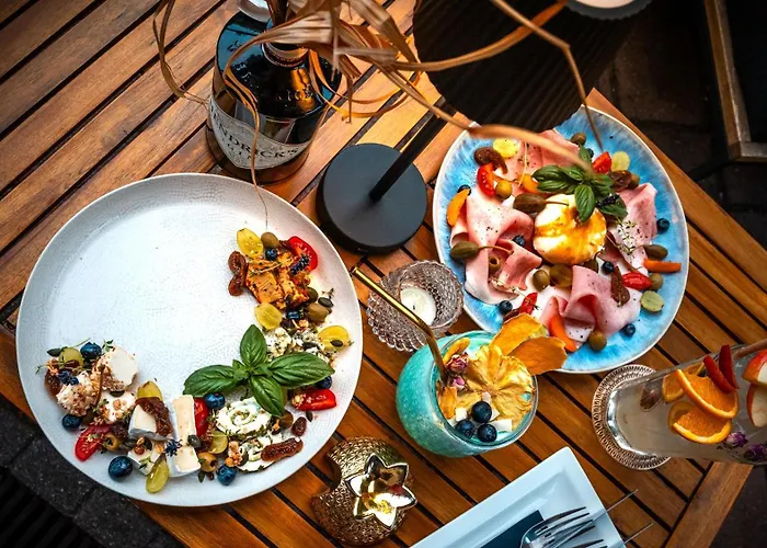 アトリウム ホテル 2*